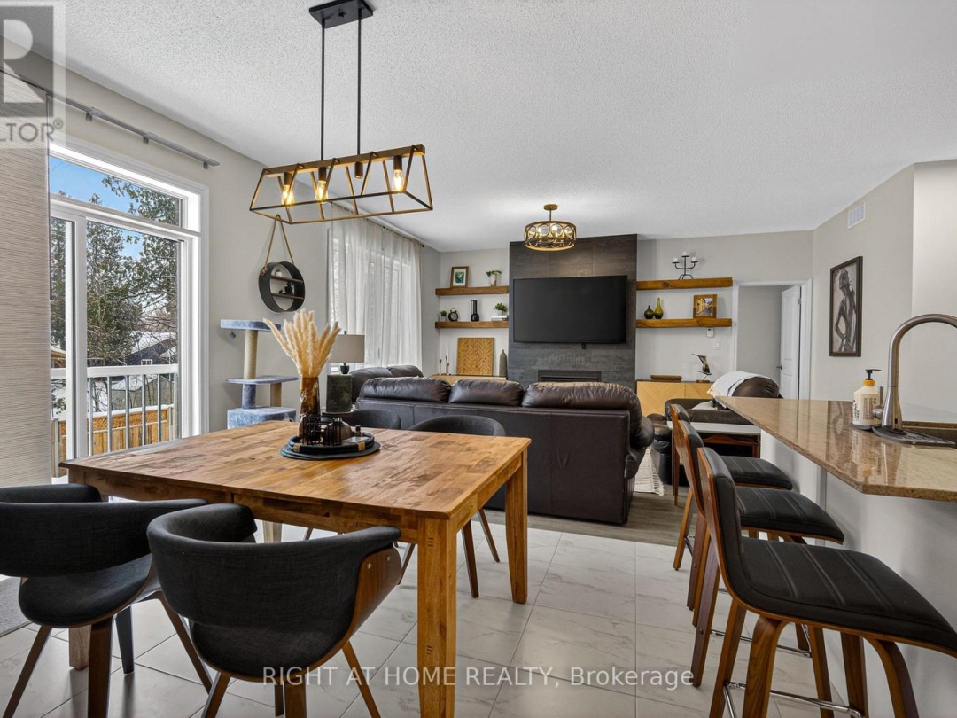19 HILLCROFT WAY, Kawartha Lakes (Bobcaygeon)