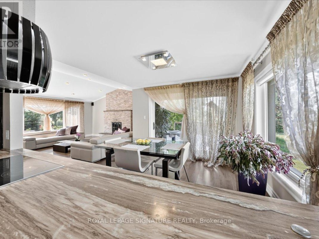 27900 THORAH SIDE ROAD, 