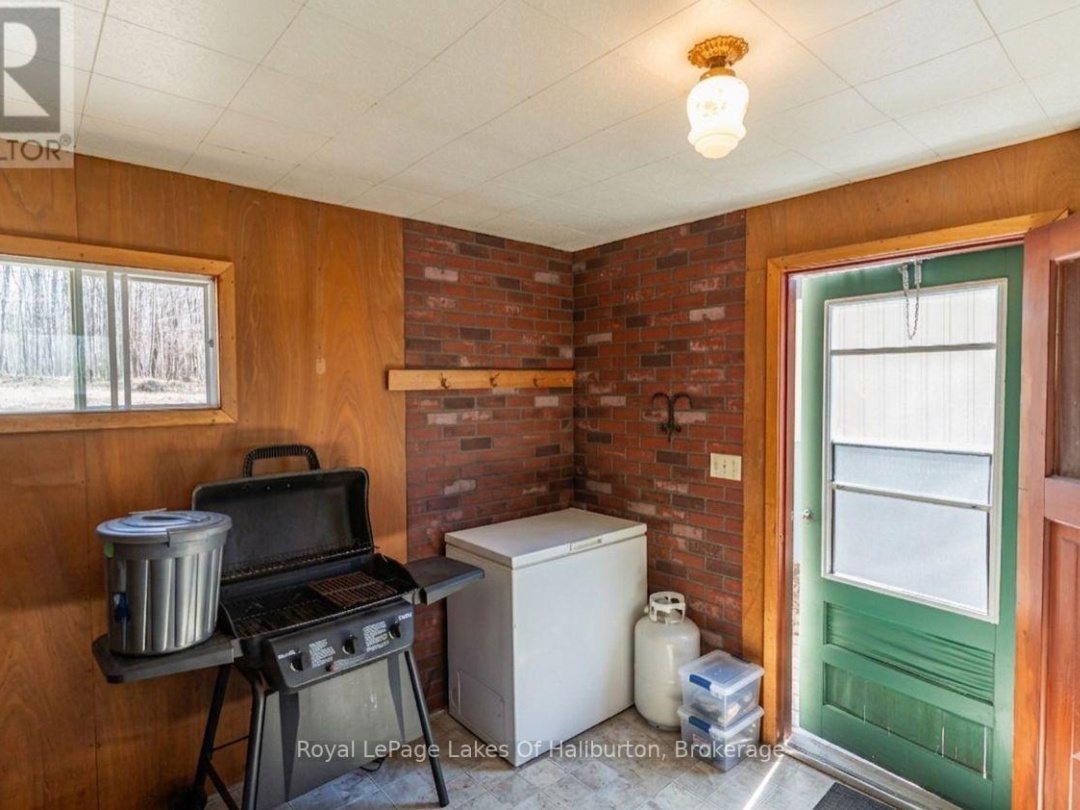 1096 CHELSEA LANE, Algonquin Highlands (Stanhope)