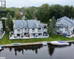 Cottage for Sale on Lake Simcoe