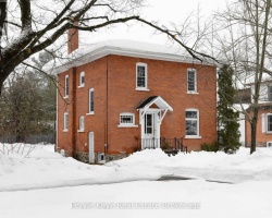 Property for Sale on 57 Mcmurray Street, Bracebridge