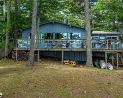 Cottage for Sale on Lake Muskoka