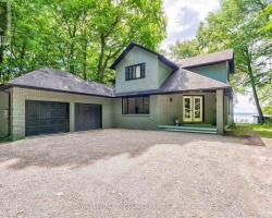 Cottage for Sale on Pigeon Lake