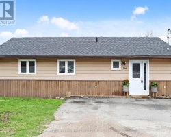 Property for Sale on 156 MAIN STREET W, 