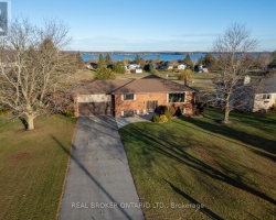 Property for Sale on 307 THE CAPTAIN'S CORNER, 