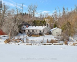 Cottage for Sale on Scugog Lake