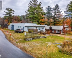 Property for Sale on 2512 Honey Harbour Road, Honey Harbour