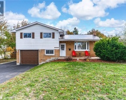 Property for Sale on 423 MARY ST, 