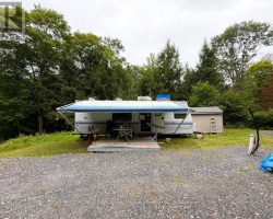 Property for Sale on 335 CENTRE ROAD, 