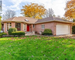 Cottage for Sale on Pigeon Lake