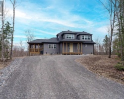 Property for Sale on 1020 Ridgeline Drive, Lake of Bays