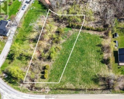 Property for Sale on 4136 FOUNTAIN DRIVE, Ramara