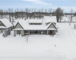 Property for Sale on 14 Georgian Grande Drive, Oro-Medonte