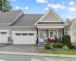 Cottage for Sale on Muskoka River