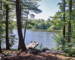 Cottage for Sale on Six Mile Lake