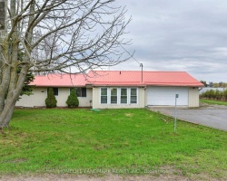 Cottage for Sale on Lake Scugog