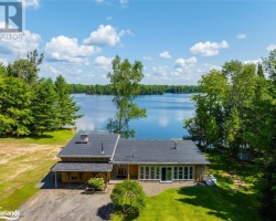 Cottage for Sale on Manitouwabing Lake