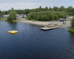 Cottage for Sale on Deer Lake