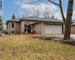 Property for Sale on 4 HUNTINGWOOD CRESCENT, Kawartha Lakes (Bobcaygeon)