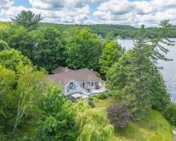 Cottage for Sale on Buck Lake