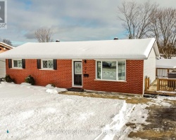 Property for Sale on 2 Walker Avenue, Orillia