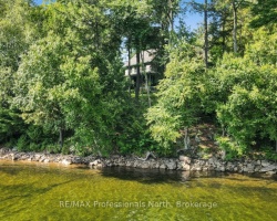Cottage for Sale on Kennisis Lake