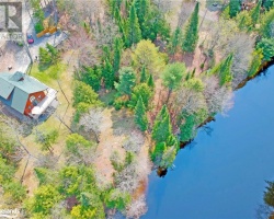 Cottage for Sale on Muskoka River