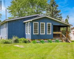 Cottage for Sale on Scugog Lake