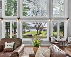 Cottage for Sale on Sparrow Lake