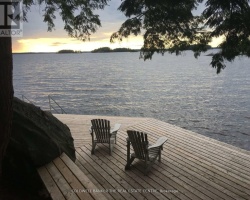 Cottage for Sale on Lake Muskoka