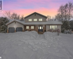 Property for Sale on 11 Maple Court, Oro-Medonte