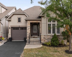 Property for Sale on 8 CANTERBURY CIRCLE, 