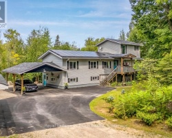 Cottage for Sale on Georgian Lake