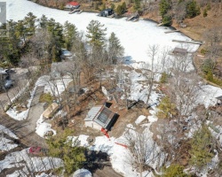 Cottage for Sale on Gloucester Pool