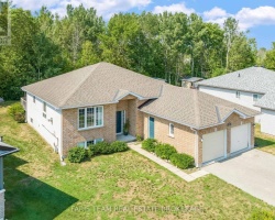 Property for Sale on 83 GEORGIAS WALK, 