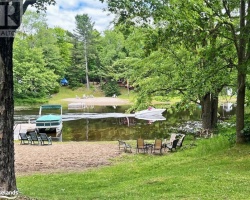 Cottage for Sale on Star Lake