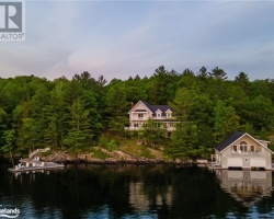 Cottage for Sale on Lake Muskoka