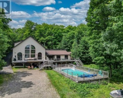 Cottage for Sale on Wood Lake