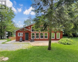 Cottage for Sale on Spring Lake