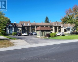 Cottage for Sale on Simcoe Lake