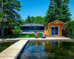 Cottage for Sale on Sturgeon Lake