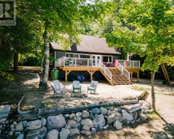 Cottage for Sale on Kashagawigamog Lake