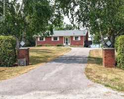 Property for Sale on 71 CAMPBELL BEACH ROAD, 