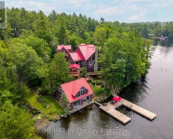 Cottage for Sale on Gloucester Pool