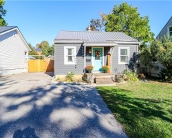 Property for Sale on 7 ALBANY Avenue, 