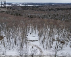 Property for Sale on 5 Snowshoe Trail, Moonstone