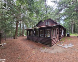 Cottage for Sale on Rebecca Lake