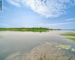 Cottage for Sale on Scugog Lake