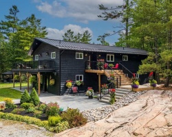 Cottage for Sale on Severn River