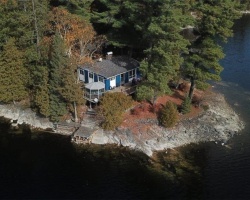 Cottage for Sale on Crystal Lake